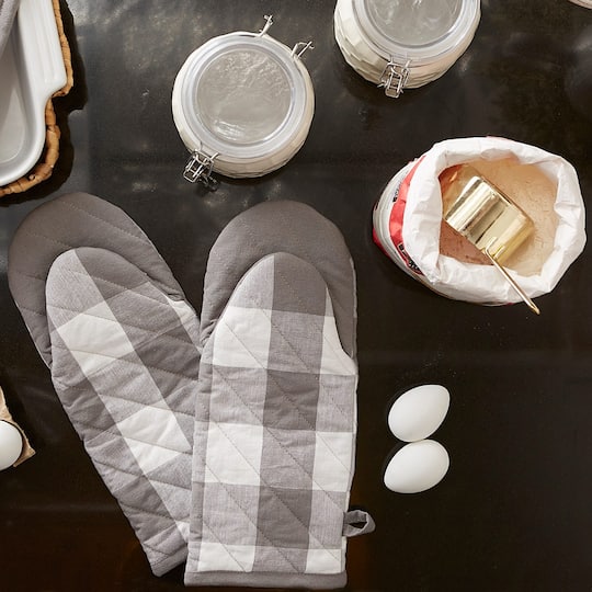 DII® Buffalo Check Oven Mitts